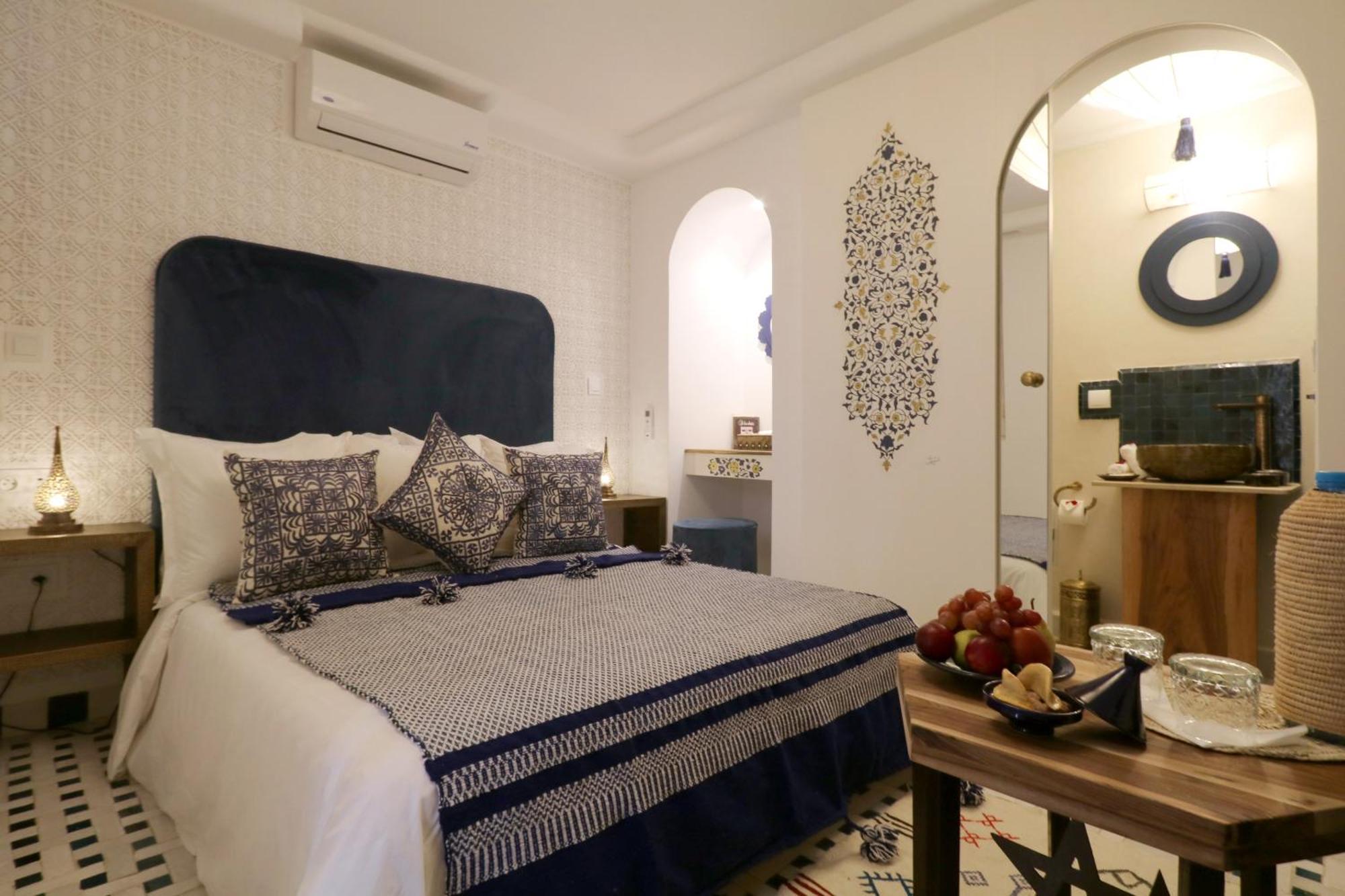 Riad Wazani Square & Spa Marrakesh Room photo